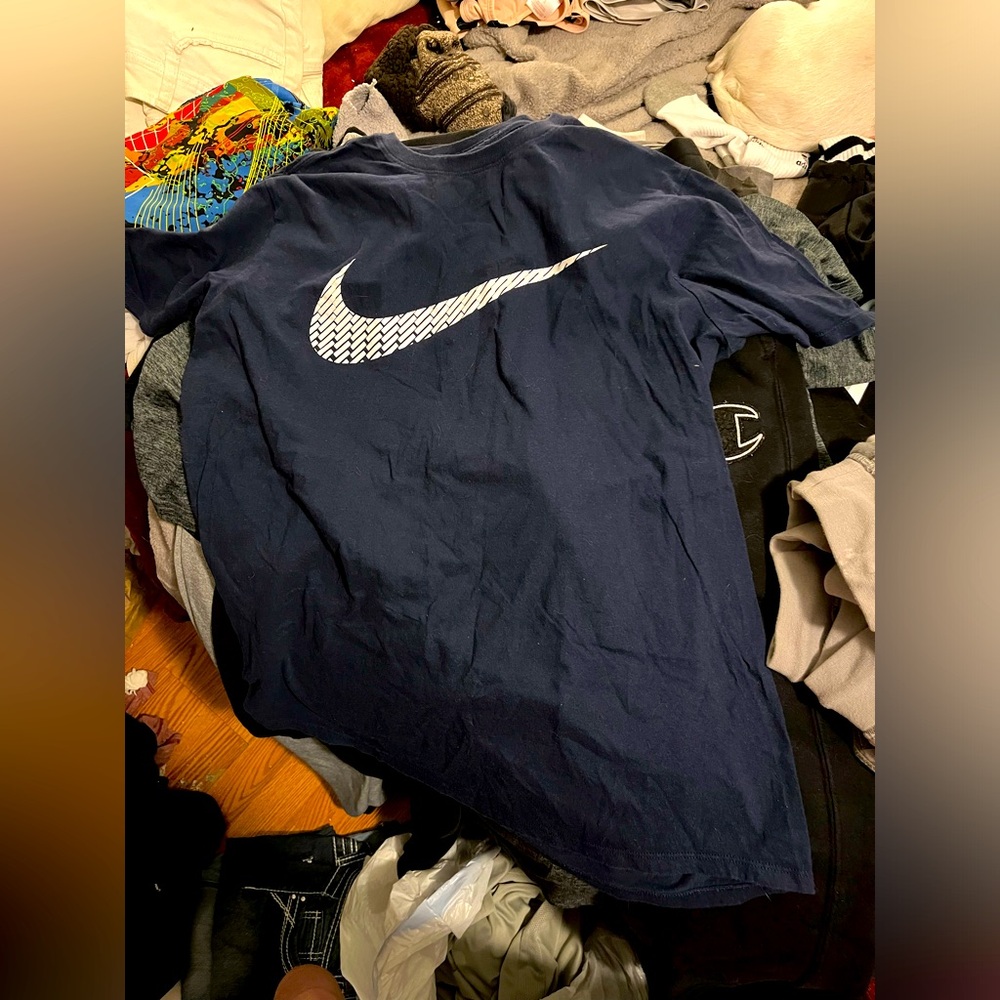 Men’s Nike tshirt